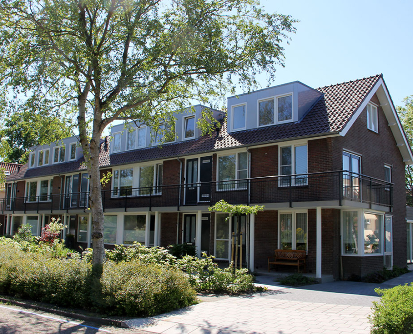 Renovatie woningblok van 8 woningen in Mijdrecht